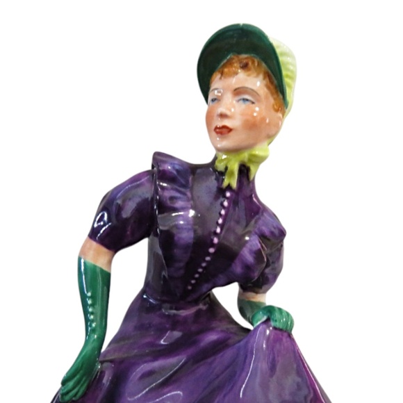 Adderley The Can Can Violette Bone China Figurine Ornament - Picture 8 of 9